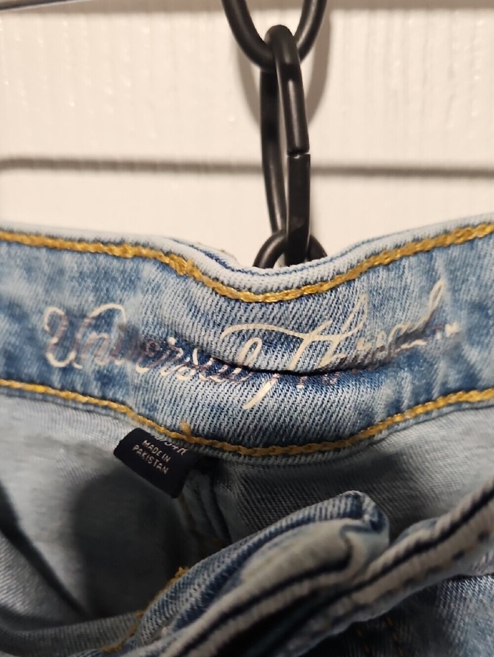 Universal Thread Light Blue Jeans - Picture 2 of 3